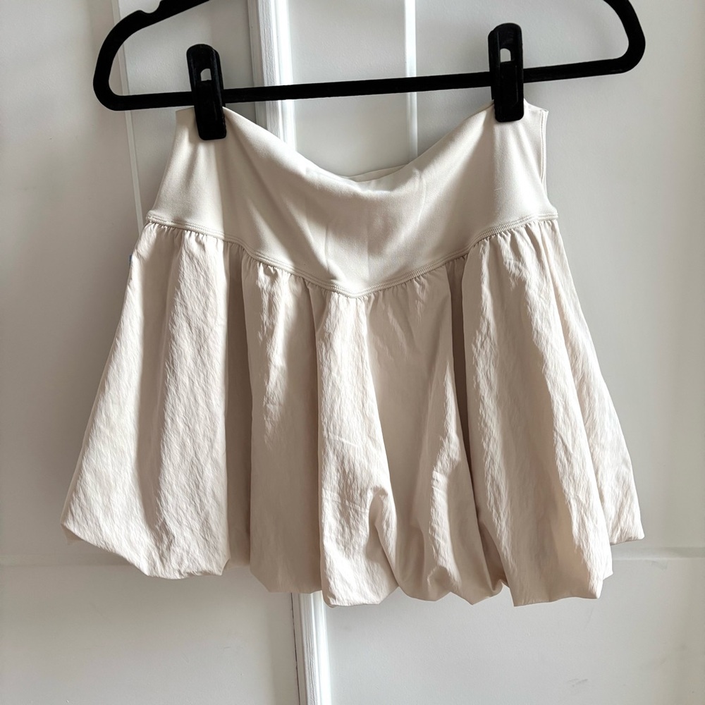 Offline by Aerie Cream Bubble Skort